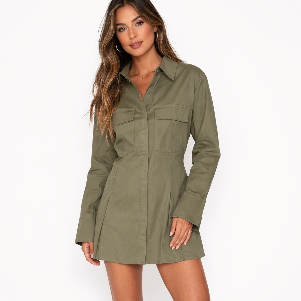 NWT Fashion Nova Size Medium Pleated Olive Green Long Sleeve Shirt Dress